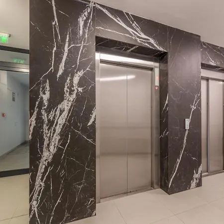 Apartamento K - 55 *